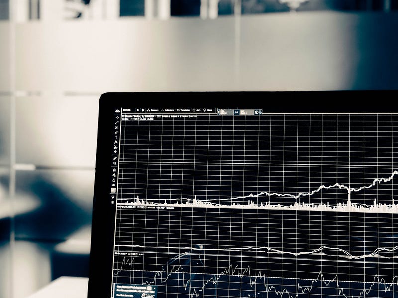 Top 10 Career Tracks for Data Engineers